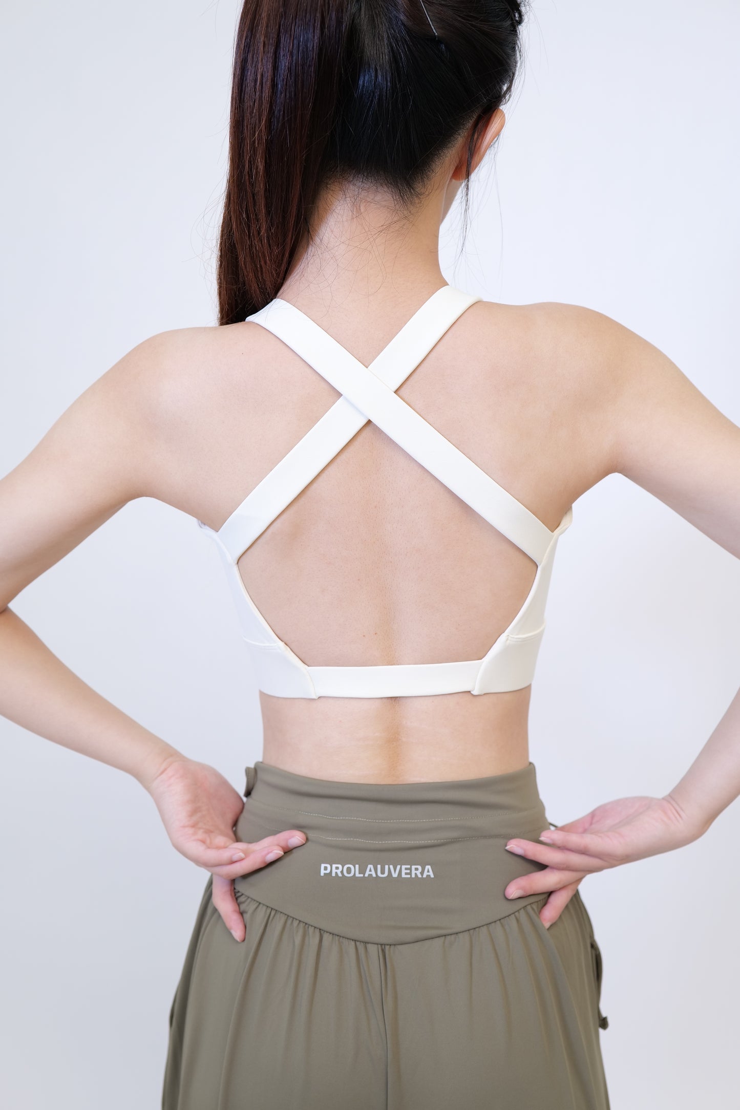 Minimalist Stylish Cross-back Bra